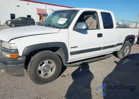 2002 Chevrolet Silverado 1500 Ls z USA, uszkodzony, nr VIN 2GCEK19T421303082